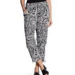 GREEN DRAGON Printed Pants